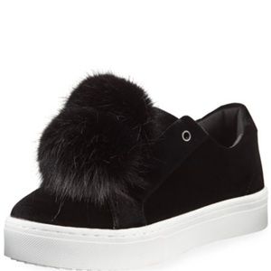 Sam Edelman Black Leya Velvet Pom Pom Sneakers size 8.5 US excellent condition